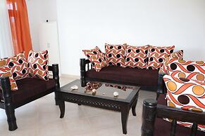 Lux Suites Kijani Beach Apartments