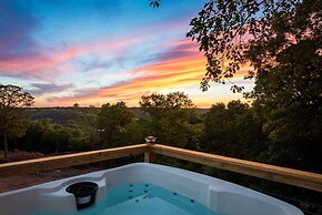 Hot Tub-Firepit-Bunkroom near Crick