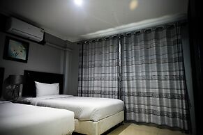 Golden Star Pattaya