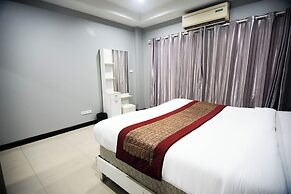 Golden Star Pattaya