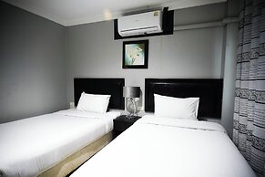 Golden Star Pattaya