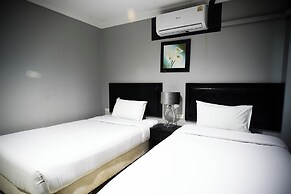 Golden Star Pattaya
