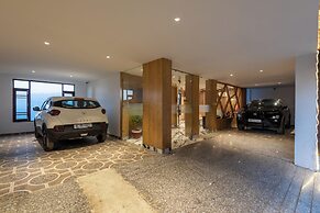 The Seasons Dalhousie