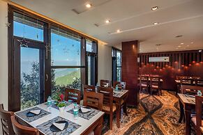 The Seasons Dalhousie