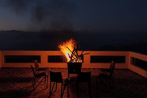 The Seasons Dalhousie