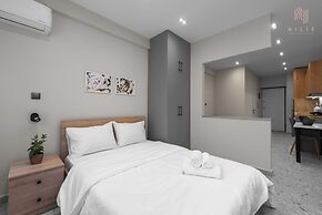 Avenue Studios & Apartments, Nilie Hospitality MGMT