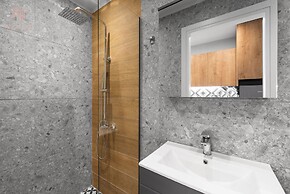 Avenue Studios & Apartments, Nilie Hospitality MGMT