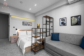 Avenue Studios & Apartments, Nilie Hospitality MGMT