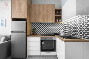 Avenue Studios & Apartments, Nilie Hospitality MGMT