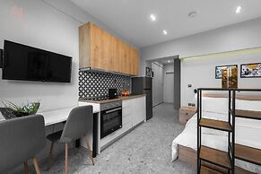 Avenue Studios & Apartments, Nilie Hospitality MGMT