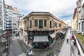 Avenue Studios & Apartments, Nilie Hospitality MGMT