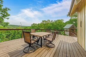 Branson's Crystal Cabin