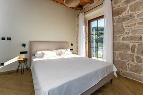 Sea front Villa Draga - infinity pool