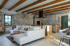 Sea front Villa Draga - infinity pool