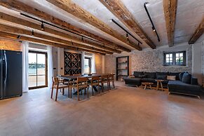 Sea front Villa Draga - infinity pool