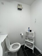 Cosy Cardiff Apartment Near City Centre