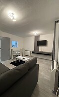 Cosy Cardiff Apartment Near City Centre