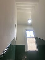 Bright & Spacious, Central for Airport and Glasgow