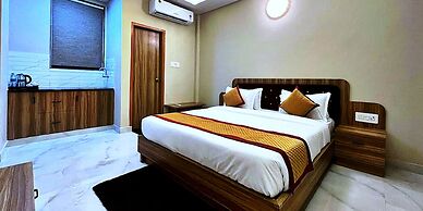 Hotel Vrinda Niddhivan- near Prem mandir