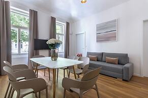 Encore Boutique Residence by Dwellfort