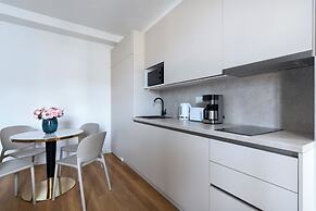 Encore Boutique Residence by Dwellfort