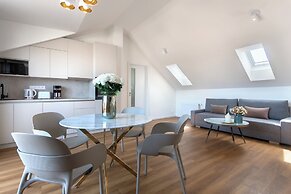 Encore Boutique Residence by Dwellfort