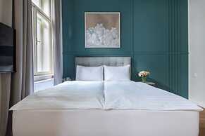 Encore Boutique Residence by Dwellfort