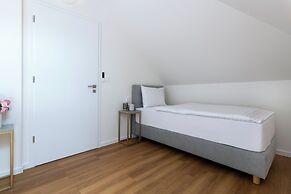 Encore Boutique Residence by Dwellfort