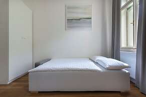 Encore Boutique Residence by Dwellfort