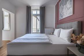 Encore Boutique Residence by Dwellfort