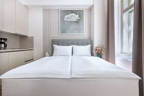 Encore Boutique Residence by Dwellfort