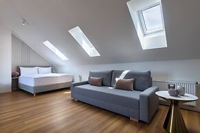 Encore Boutique Residence by Dwellfort