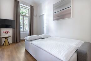 Encore Boutique Residence by Dwellfort