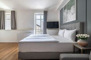 Encore Boutique Residence by Dwellfort