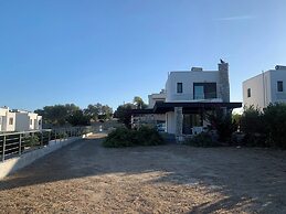 Villa Solmar is a Luxurious sea View Villa Located on the South Coast 