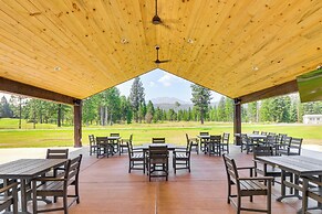 Deck & Mtn Views: Libby Home on Golf Course!
