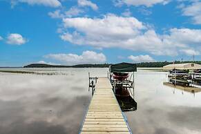 Charming Minnesota Cabin w/ Dock on Big Pine Lake!