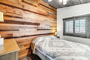 Charming Minnesota Cabin w/ Dock on Big Pine Lake!