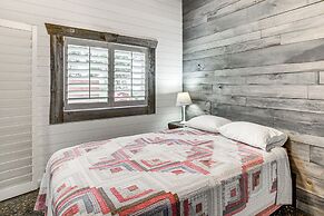 Charming Minnesota Cabin w/ Dock on Big Pine Lake!