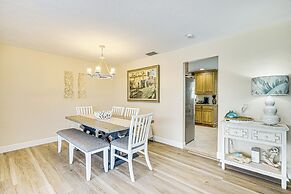 5 Mi to Beach: Cape Coral Oasis w/ Lanai