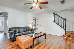 Quiet Marietta Townhome ~ 5 Mi to The Battery!