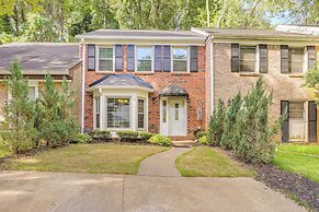 Quiet Marietta Townhome ~ 5 Mi to The Battery!