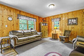 Peaceful Wautoma Retreat w/ Deck on 10 Acres!