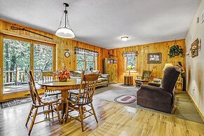 Peaceful Wautoma Retreat w/ Deck on 10 Acres!