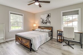 Wilmington Getaway w/ Fire Pit, 8 Mi to Beaches!