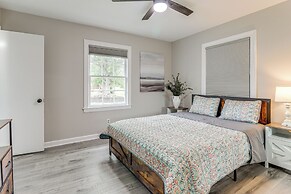 Wilmington Getaway w/ Fire Pit, 8 Mi to Beaches!