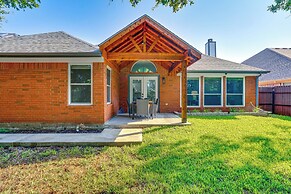 Haltom City Home w/ Patio ~ 11 Mi to Fort Worth!