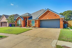 Haltom City Home w/ Patio ~ 11 Mi to Fort Worth!