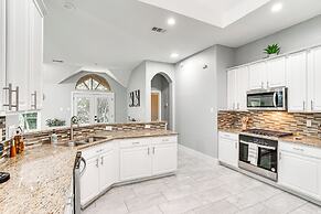 Haltom City Home w/ Patio ~ 11 Mi to Fort Worth!