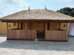 Palace Holiday Inn LTD